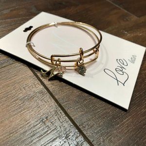 Love Letter "N" initial bracelet